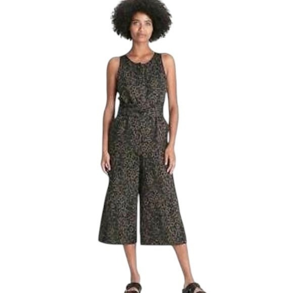 Banana Republic Animal Print Cropped Jumpsuit Wide Leg Sleeveless Casual Summer